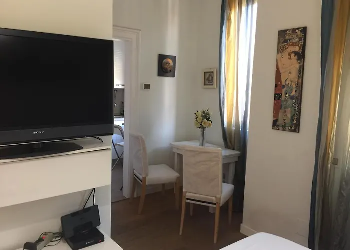 Angelo Ai Musei Vaticani Διαμέρισμα *